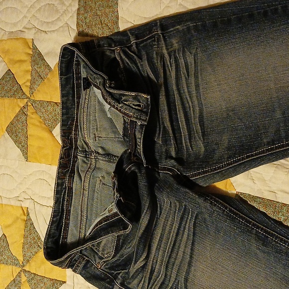 Jeans - Picture 2 of 3